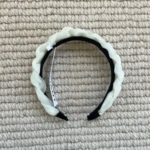 Girls braided ivory headband NWT